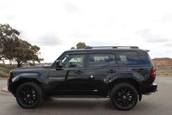 2025 Toyota
Landcruiser Prado VX