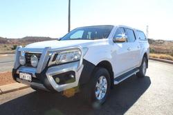 2015 Nissan
Navara ST