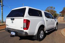 2015 Nissan
Navara ST