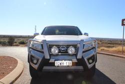 2015 Nissan
Navara ST