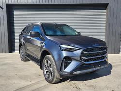 2025 Isuzu
MU-X LS-T