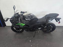 2025 Kawasaki NINJA 500 GREY