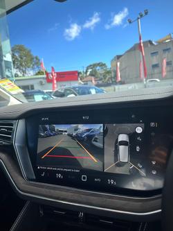 2025 Volkswagen Touareg 170TDI