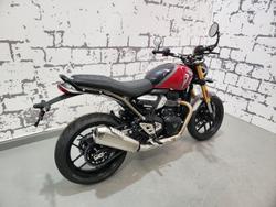 2025 Triumph Speed 400 Speed Four Red