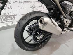 2025 Triumph Speed 400 Speed Four Red