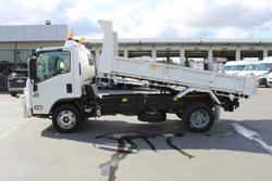 2015 Isuzu
Npr300