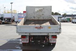2015 Isuzu
Npr300