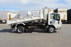 2015 Isuzu
Npr300