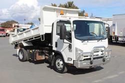 2015 Isuzu
Npr300