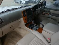 2002 Toyota Landcruiser