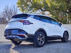 2023 Kia
Sportage SX