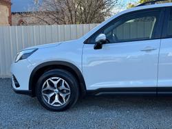 2022 Subaru
                Forester 2.5i-L