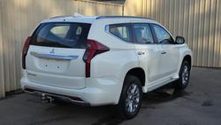 2022 Mitsubishi
Pajero Sport GLX