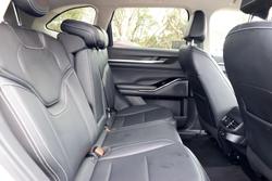 2023 GWM
                Haval H6 Lux Hybrid