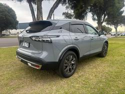 2024 Nissan
                J12 TI