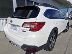2020 Subaru
Outback 2.5i Premium