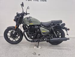 2025 Royal Enfield SHOTGUN 650 Green