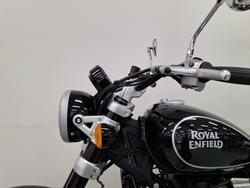 2025 Royal Enfield SUPER METEOR 650 Green
