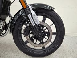 2025 Royal Enfield SUPER METEOR 650 Green