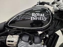 2025 Royal Enfield SUPER METEOR 650 Green