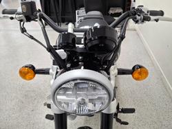 2025 Royal Enfield SUPER METEOR 650 Green