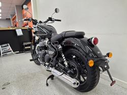 2025 Royal Enfield SUPER METEOR 650 Green