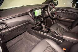 2025 Isuzu
D-MAX X-TERRAIN