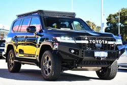 2022 Toyota
                Landcruiser GR Sport