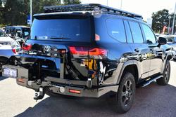 2022 Toyota
                Landcruiser GR Sport