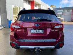 2018 Subaru
Outback 2.5i Premium