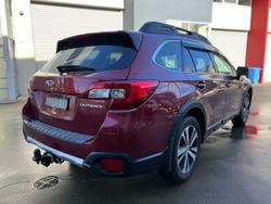 2018 Subaru
Outback 2.5i Premium