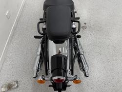 2025 Royal Enfield CLASSIC 650 Black