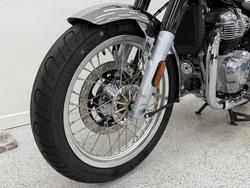 2025 Royal Enfield CLASSIC 650 Black