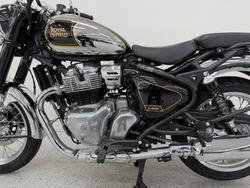 2025 Royal Enfield CLASSIC 650 Black