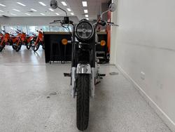 2025 Royal Enfield CLASSIC 650 Black