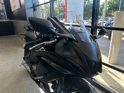 2025 Yamaha YZF-R7LA BLACK