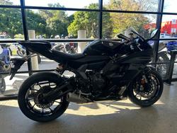 2025 Yamaha YZF-R7LA BLACK