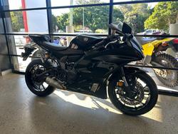 2025 Yamaha YZF-R7LA BLACK
