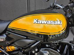 2022 Kawasaki Z900RS SE YELLOW