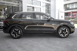 2025 Volkswagen Touareg 170TDI