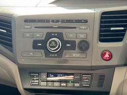 2012 Honda
Civic VTi-L