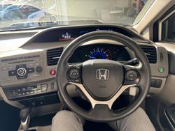 2012 Honda
Civic VTi-L