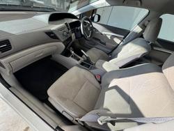 2012 Honda
Civic VTi-L