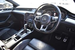 2017 Volkswagen
                Arteon 206TSI R-Line