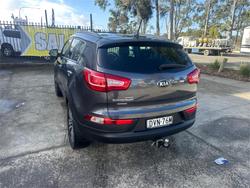 2013 KIA
SPORTAGE PLATINUM (AWD)