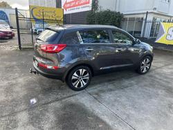 2013 KIA
SPORTAGE PLATINUM (AWD)