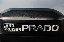 2020 Toyota
Landcruiser Prado VX