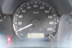 2013 Toyota Hilux Workmate TGN16R MY12 4x2 Glacier White