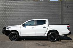 2020 Mitsubishi
Triton GSR