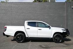 2020 Mitsubishi
Triton GSR